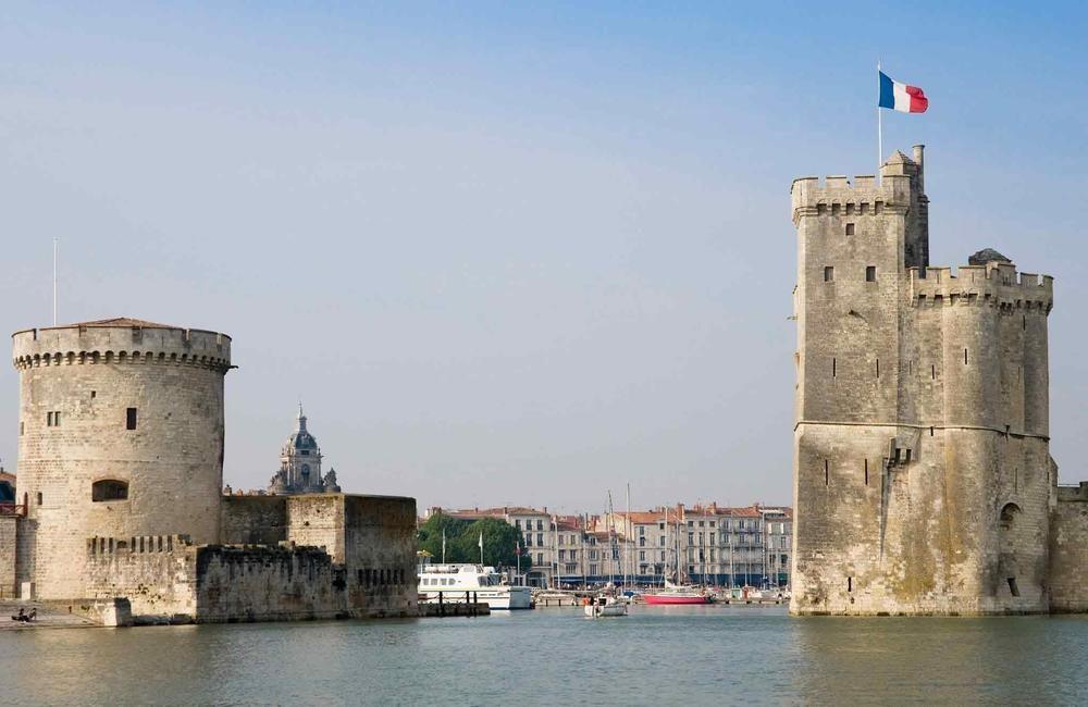 Hotel Kyriad La Rochelle Centre Ville Екстериор снимка