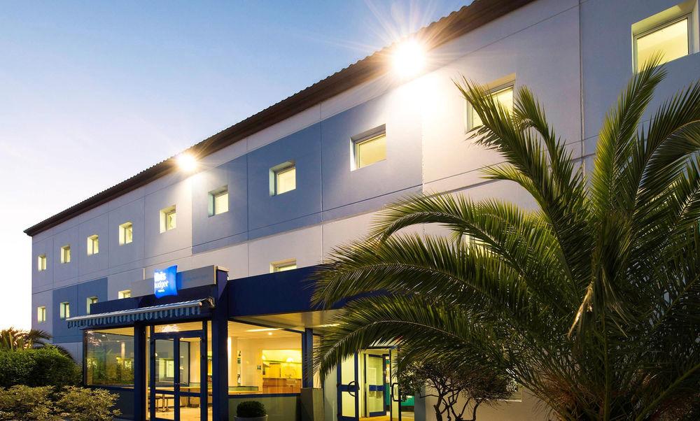 Hotel Kyriad La Rochelle Centre Ville Екстериор снимка