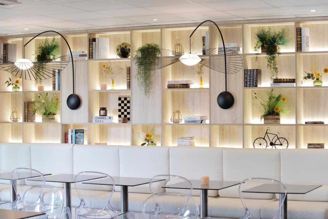 Hotel Kyriad La Rochelle Centre Ville Екстериор снимка