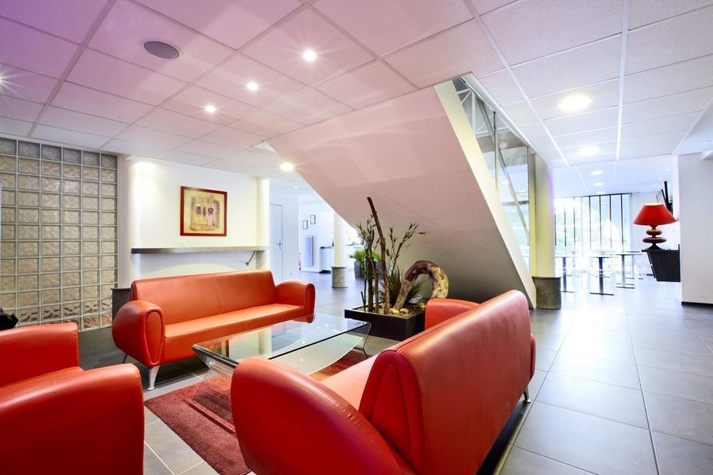 Hotel Kyriad La Rochelle Centre Ville Екстериор снимка
